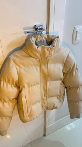 Jaqueta Puffer Bege P | Nova (Usada 1 Vez)