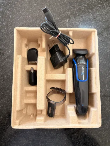 Philips Multigroom aparador de pelos com acessórios