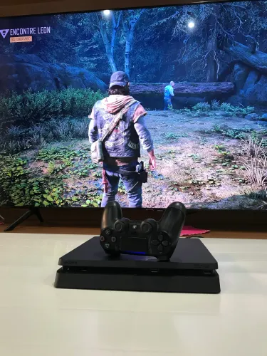 DESAPEGO PLAYSTATION 4 SLIM + 20 JOGOS