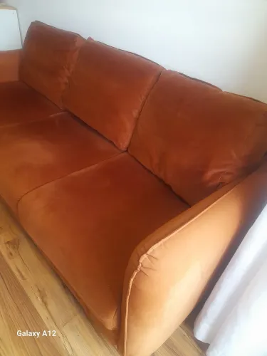 Sofa 3 lugares veludo terracota 