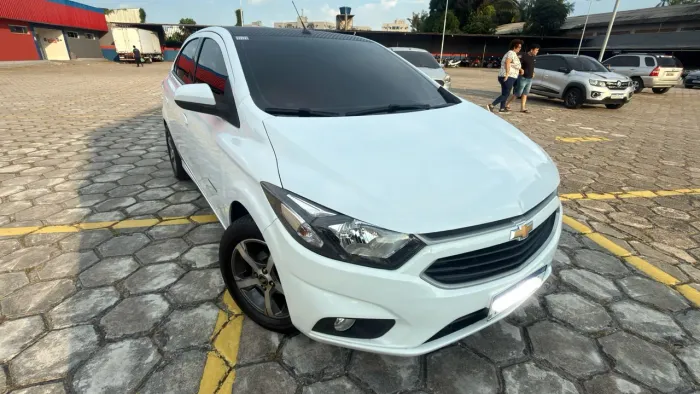 Chevrolet Onix Hatch Advantage 1.4 8V Flex Aut. 4P 2019