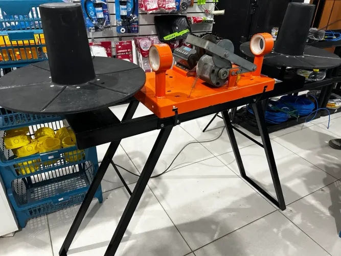 Máquina de medir e corta cabos
