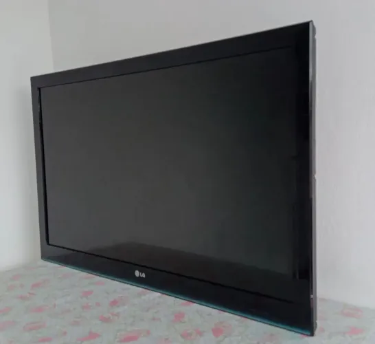 LG 42" Full HD HDMI - Ótima Imagem - Funcionando Perfeitamente