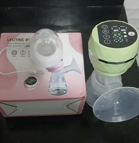 Vende-se bombas de tirar leite ,usadas somente uma vez.