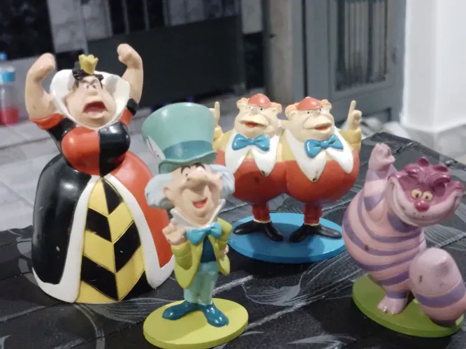 Personagens de Alice no país das maravilhas