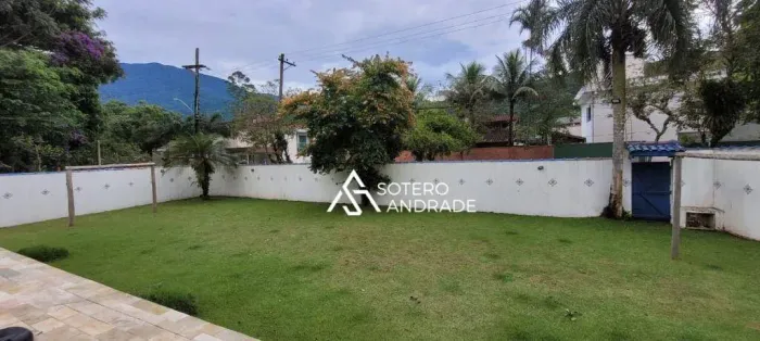 Lindo terreno aterrado e murado dentro do Portal Patrimonium na praia Massaguaçu