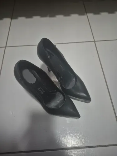 Scarpin santa lolla preto tamanho 39