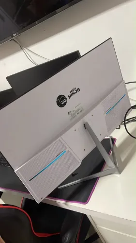 Vendo monitor gamer 27 polegadas 240hz