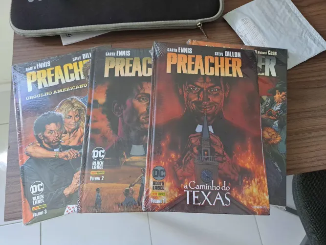 Preacher - Vol 1 a 4 (vol 1 a 3 lacrados)