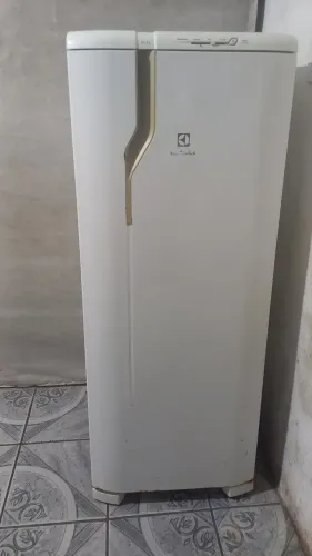 Geladeira Electrolux