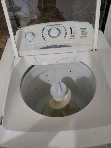 Máquina de lavar roupa