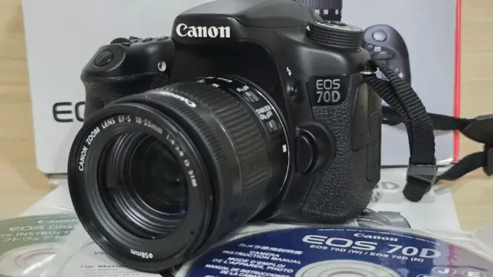 CANON EOS 70D + LENTE 18-55MM STM, CAMERA IMPECÁVEL