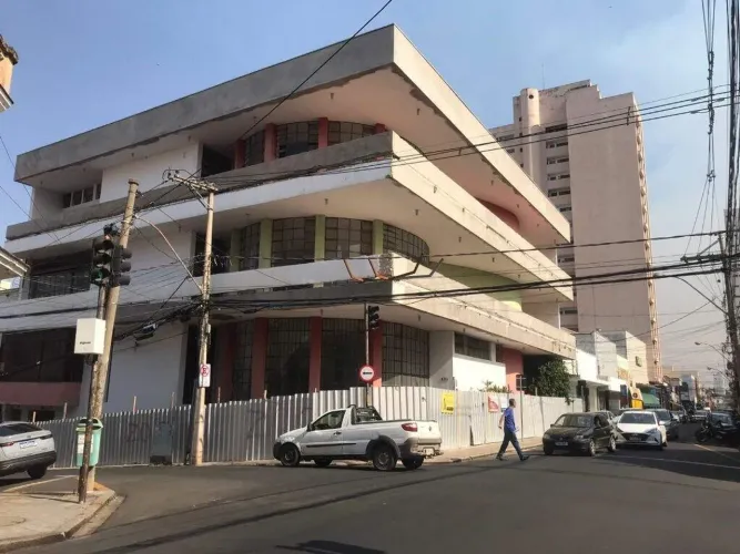 Salão Comercial para alugar, 1918 m² por R$ 84.836/mês - Centro - Piracicaba/SP