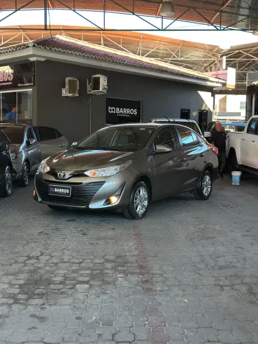 Toyota Yaris XL Sedan 1.5 Flex 16V 4P Aut. 2019