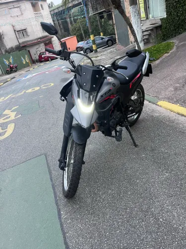 Yamaha Lander XTZ 250 Connected 2025 - Impecável, Baixa KM, Financiada