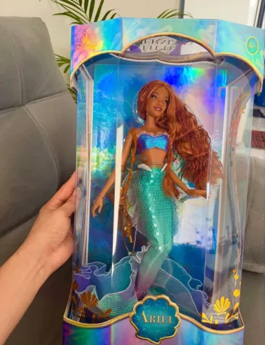 Boneca Barbie Ariel live action edição limitada Disney