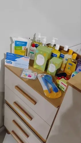 Cômoda Roupeiro Infantil Organizadora 4 Gavetas Porta Guarda-Roupas Bebê quarto multifunci
