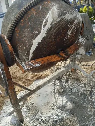 Betoneira 400litros com problema no tambor