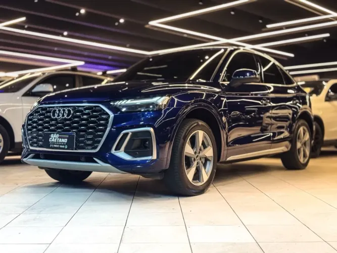 Audi Q5 SB Perf. 2.0 TFSIe S.tr. QT (hib.) 2024