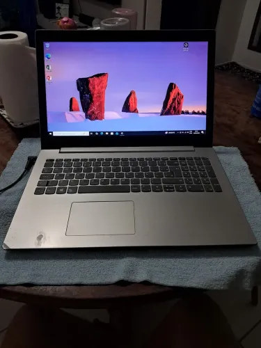 Notebook Lenovo i3 Ideapad 320