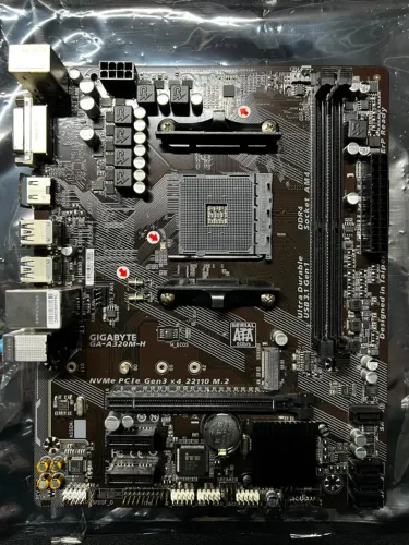 Gigabyte GA-A320M-H AM4 DDR4 com Defeito | Sucata para Peças
