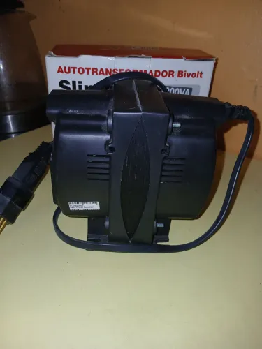 AUTOTRANSFORMADOR BIVOLT 2000VA
