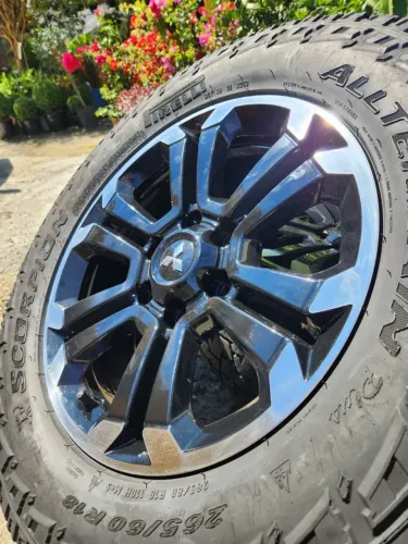  Rodas Originais Mitsubishi Triton + Pneus Scorpion All Terrain 265/60 R18 