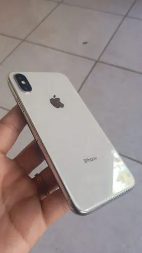 iPhone xs