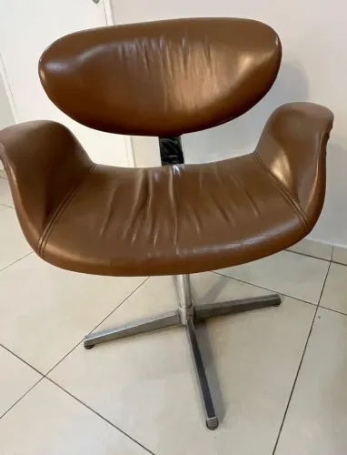 Cadeira poltrona - 7 unidades disponíveis