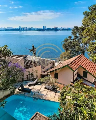 Casa de Alto Padrão à Beira da Represa do Guarapiranga  Praia da Lagoa
