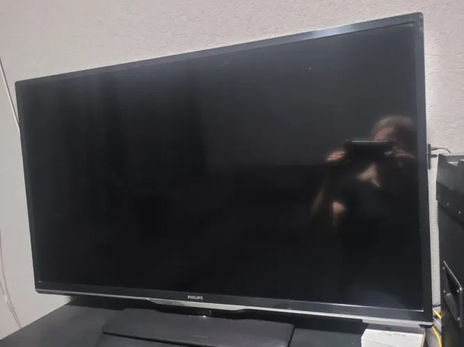 Tv 44 polegadas super conservada