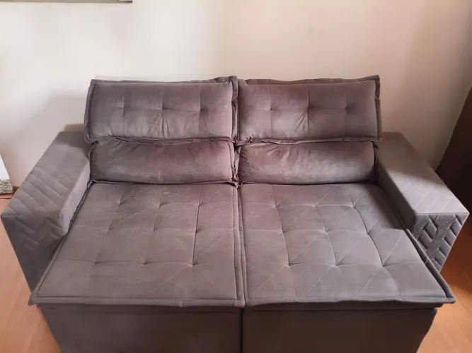 Sofá retrátil reclinável