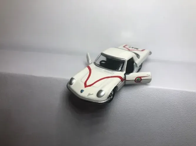 Tomica No. 35 Mazda Cosmo Sport MAT - Ultraman - Vintage Japão - Raro