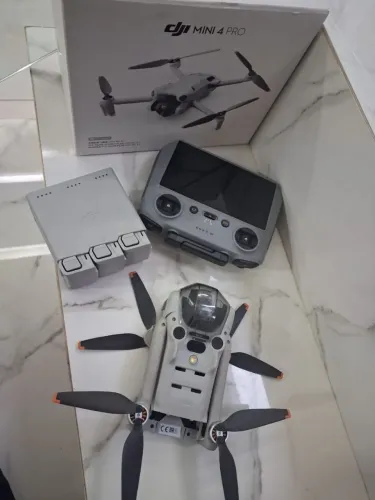 Drone DJI MINI 4