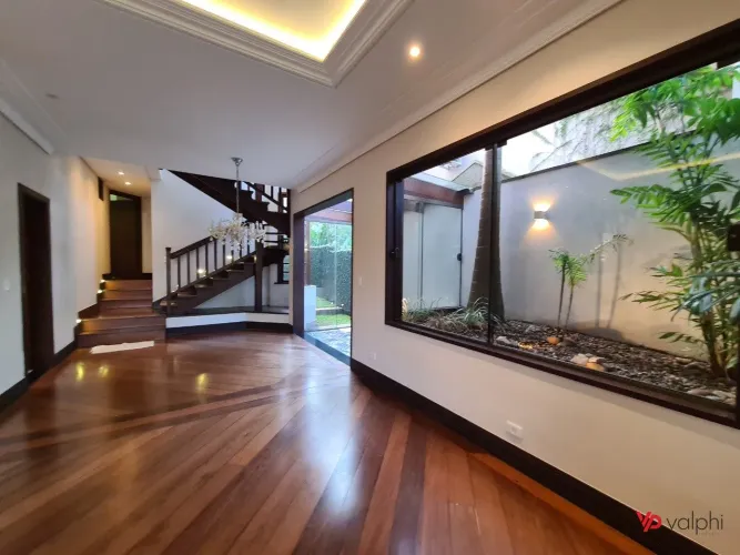 Casa em condomínio fechado para alugar, Curitiba