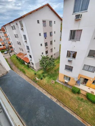 Aluguel Apartamento Campo Grande - 2 quartos, casa, cozinha, banheiro e vaga de garagem.