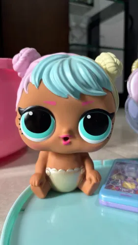 L.O.L. Surprise! Big B.B. Bon Bon + Acessórios