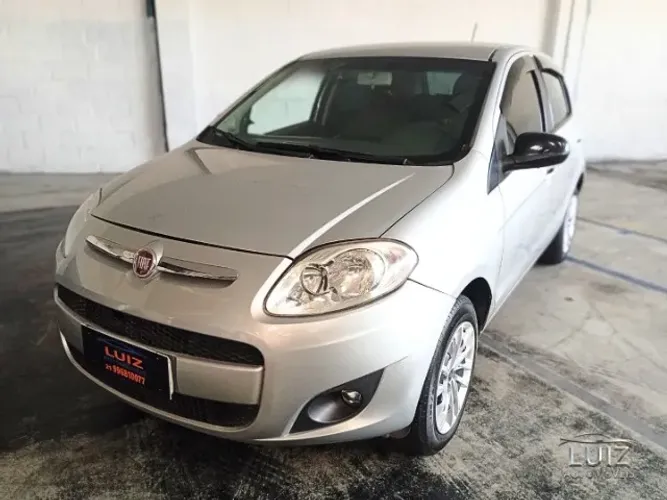 Fiat Palio Essence 1.6 Flex 16V 5P 2014