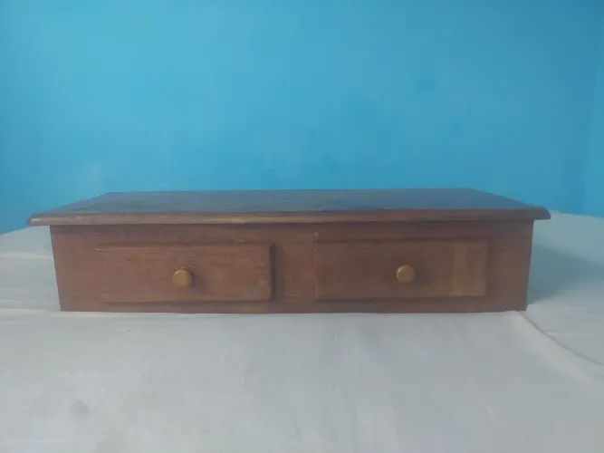 Bancada de madeira