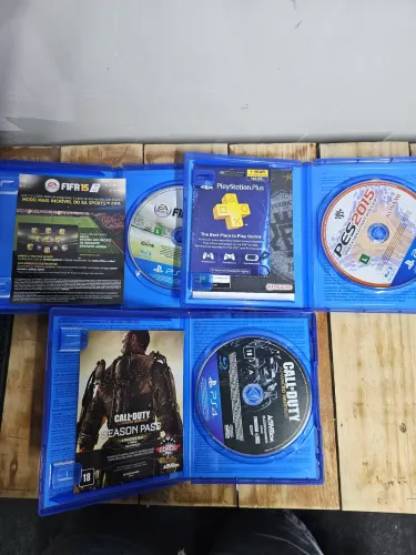 Fifa 15,pes 2015 e call of duty advance warfare originais usados 