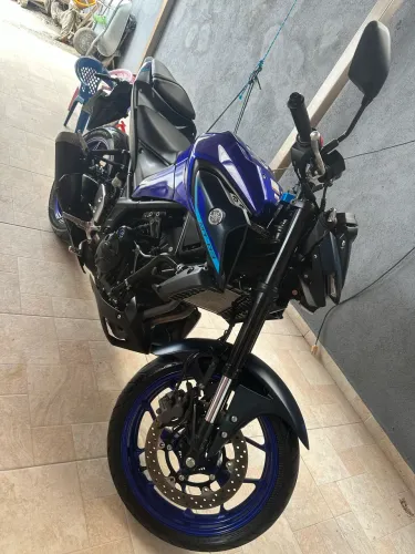 MT03 topada