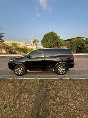 Toyota Hilux SW4 SRX 4X4 2.8 TDI 16V Dies. Aut. 2019