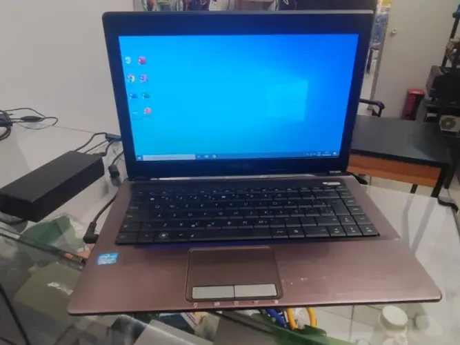 Notebook Asus - i5, 6GB RAM 