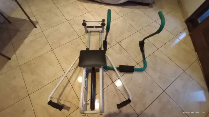 Aparelho de ginástica remo seco