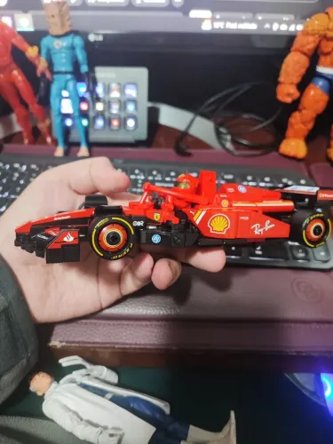 Lego formula 1 Ferrari montada