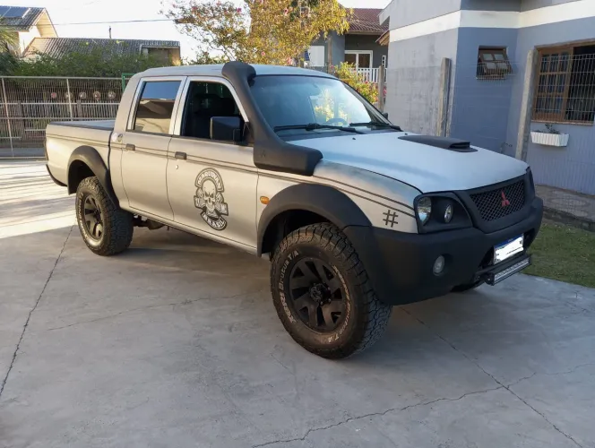 Mitsubishi L200 GL 2.5 4X4 CD Diesel 2007