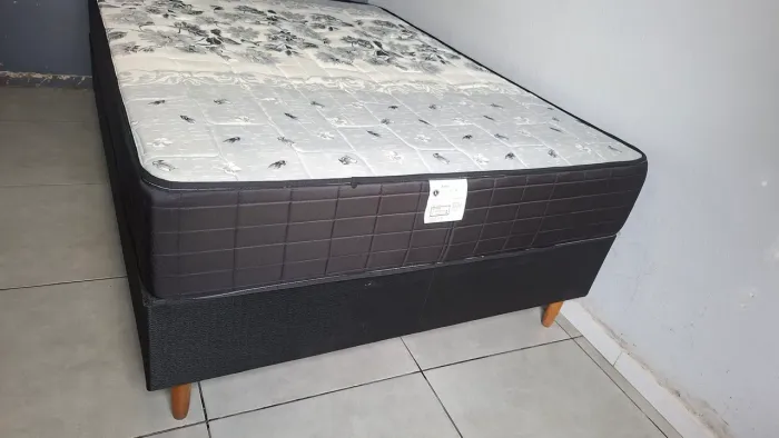 Cama box casal