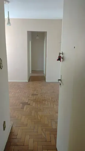 Apartamento com 3 quartos e 1 vaga no 1º andar em Belo Horizonte