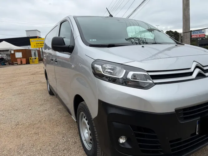 Citroen Jumpy Furgão Pack 1.6 Turbo Diesel 2022