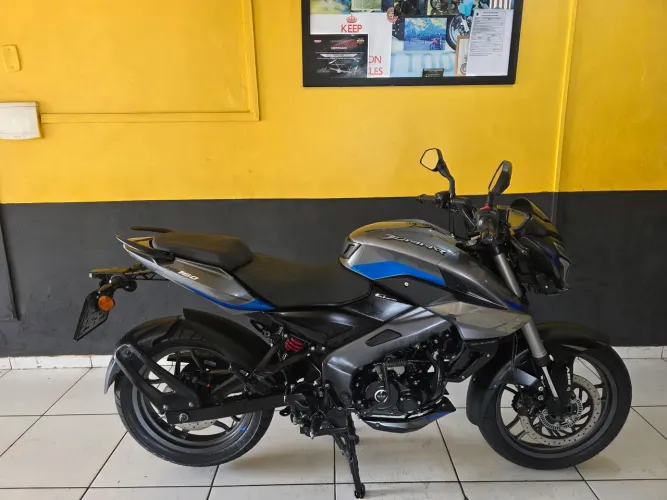 BAJAJ/DOMINAR NS 160cc ABS, 2026/26 ( 1700 kms ).